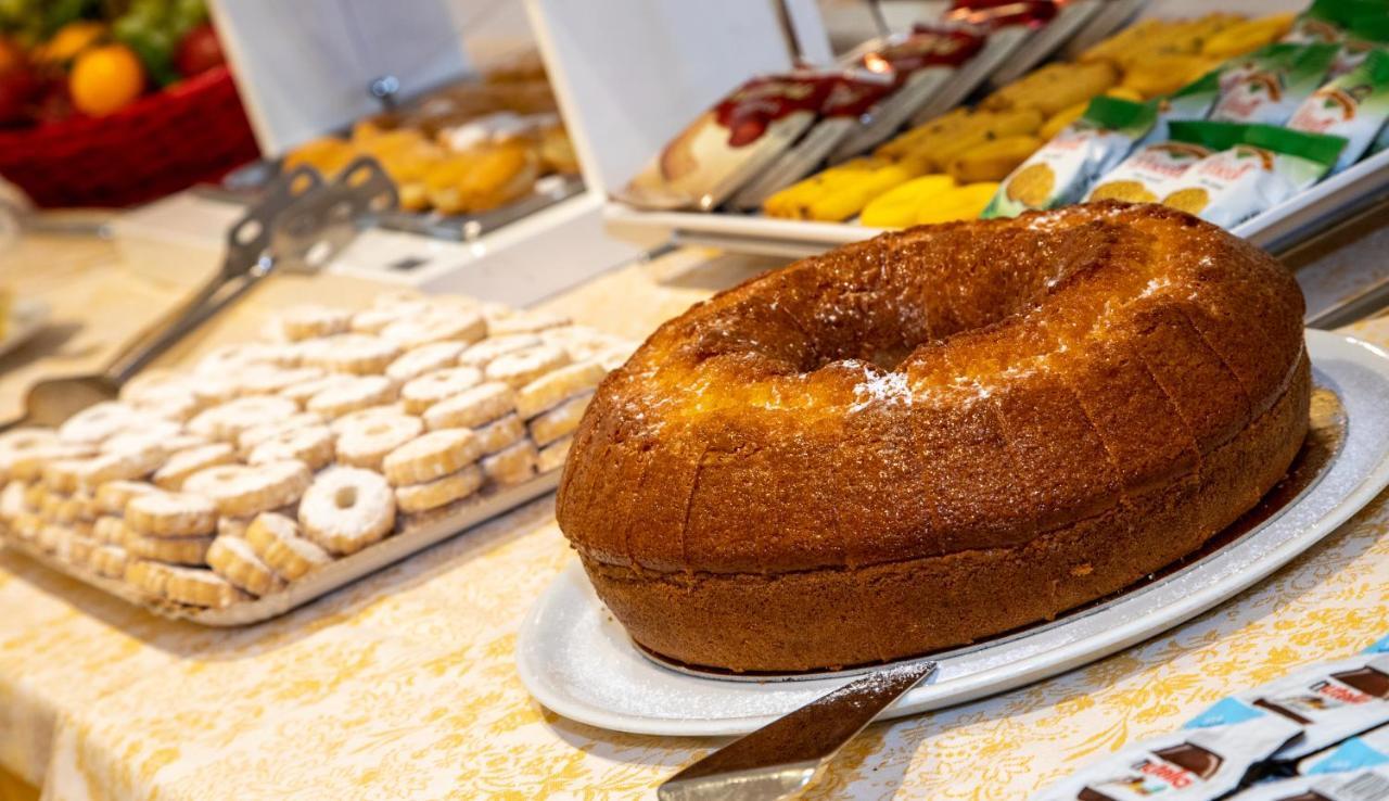 Hotel Alla Rotonda Lido di Jesolo Ngoại thất bức ảnh