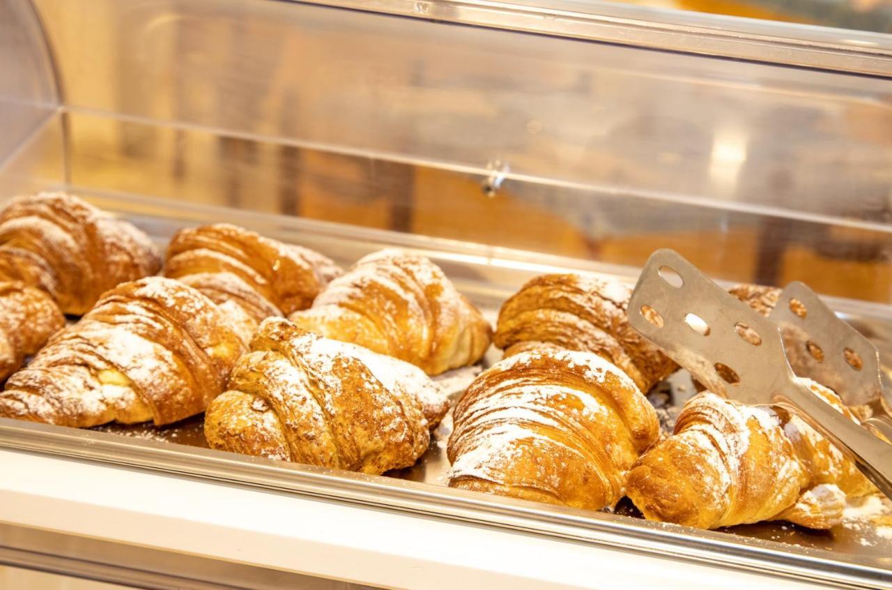Hotel Alla Rotonda Lido di Jesolo Ngoại thất bức ảnh